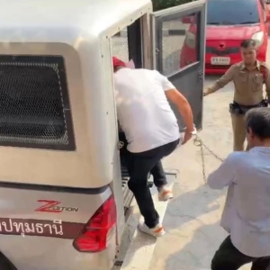 两名警察敲诈大麻商，商贩损失超300万