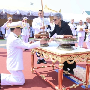 泰国皇家火葬亭工程启动！	诗琳通公主主持安桩仪式