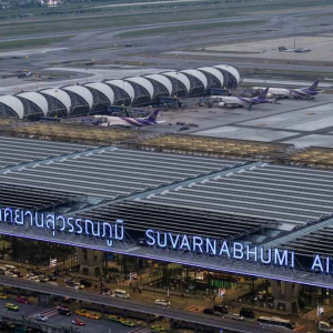 泰国素万那普机场为保障旅客安全，取消48个飞往中东的航班