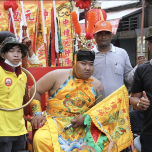 元宵佳节，柬埔寨金边华人盛大游神庆元宵！