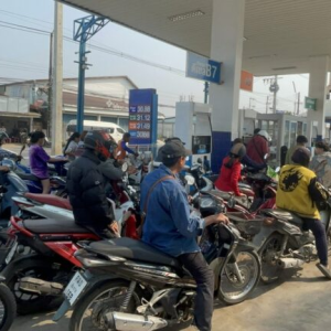 中东战火扰民，引燃泰缅边境抢油潮！