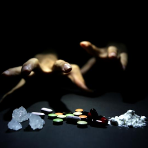 印尼破获近两吨冰毒， 两泰国公民涉案入狱