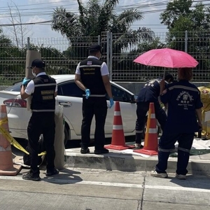 泰国高速休息区飘来异味？车内遗体三天后才发现