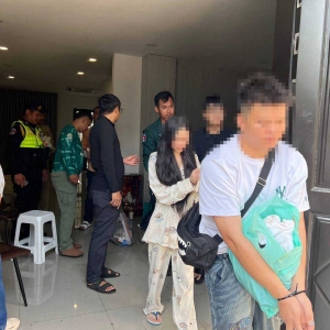 柬埔寨大排查，5名中国人非法居留被捕