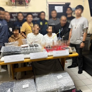 芭提雅缉毒行动：中泰三嫌落网，电子烟毒品链曝光