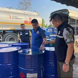 重磅查获！泰国大运油车非法运载1.08万升柴油被抓