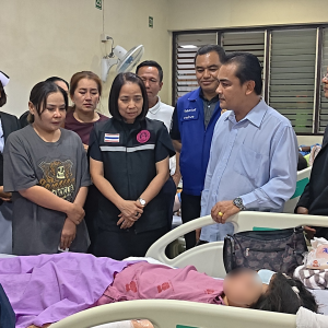 泰南少年精神失常袭击邻居母女！母女重伤缝针救治