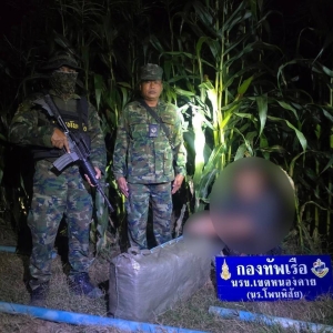 泰国海军再破边境毒品大案，60万冰毒被缴获