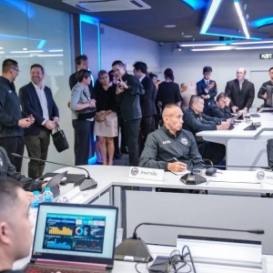 泰国警方联手FBI封15万诈骗账号，21人落网