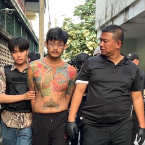 曼谷破获假钞制造团伙， 查获大量毒品和假钞