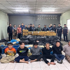 清迈警方破获毒品大案 1400万粒冰毒与7名嫌疑人落网