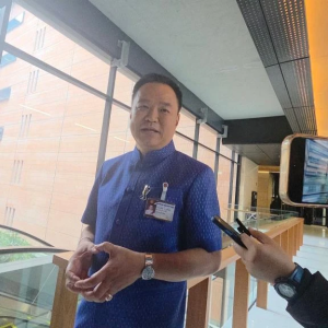 危机之下仍向老挝供油？阿努廷：泰国能源供应充足