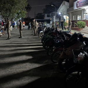 泰国红统府严打飙车族，查扣36辆非法摩托