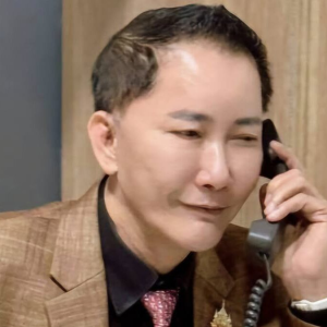 办公室打牌也违法？泰国前议员柴提普被查