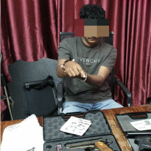 泰国边境武器链曝光！男子持改装枪被捕