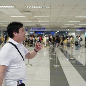 中国游客入境马尼拉遭敲诈，局长亲自下令调查