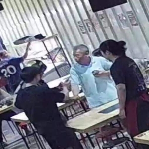 中国游客称肉类“有问题”，拒付259泰铢账单