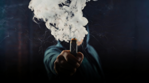 禁了10年反而爆发！泰国电子烟用户3年暴涨近90万人