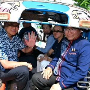 阿努廷带头绿色出行，推动低碳政策