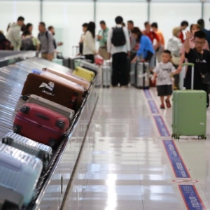 油价飙涨，宋干节游客与商家叫苦，泰国政府将出手稳定