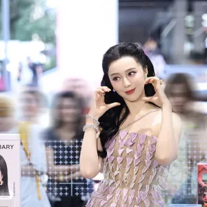 范冰冰来曼谷卖面膜，自创品牌正式进军泰国市场