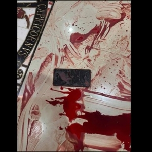 失控瞬间变凶手，泰国男子刺死亲人与伴侣