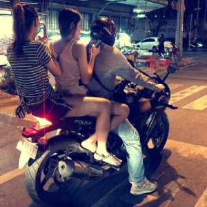 泰国自4月起严查10大交通违法行为，最高罚2万可坐牢