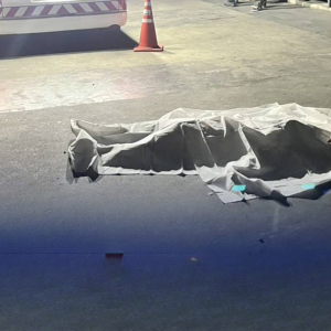 中国男子裸身坠亡曼谷公寓，监控拍下其生前异常轨迹