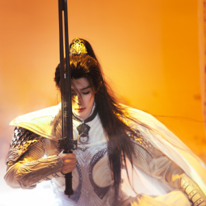 刘宇携“宇宙诗人”空降泰国，首场门票被抢购一空