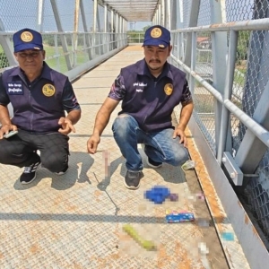 人行桥变拍摄场？泰国天桥发现大量不雅物与润滑剂