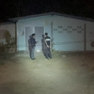 保释期内再吸毒！安通府男子持刀反抗被泰警击毙