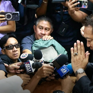 承认自己太情绪化！环境部长就“怒怼记者”一事公开道歉