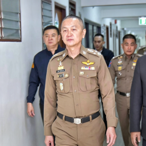 泰警解救4名中国公民，警告警惕“包路费考察”骗局