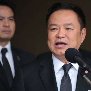不会全面限制！泰总理阿努廷：全国哀悼期间正常生活谋生