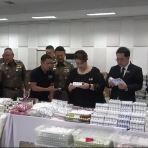 曼谷公寓藏身制药厂，泰警查获5000万铢非法类固醇