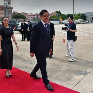 阿努廷率团赴成都招商，引中国科技、电动车与旅游投资