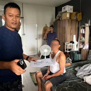 泰国考试作弊案再抓人！61岁前地方官落网，搜出120万泰铢